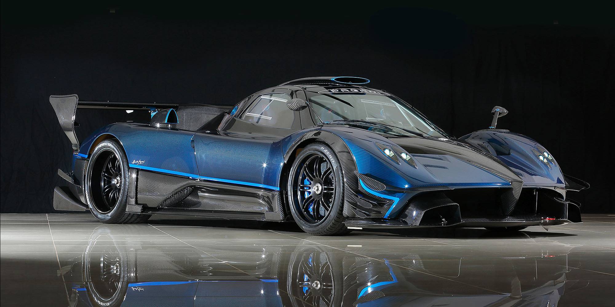 2014年式 パガーニ ゾンダ レボリューション|ビンゴスポーツ/希少車