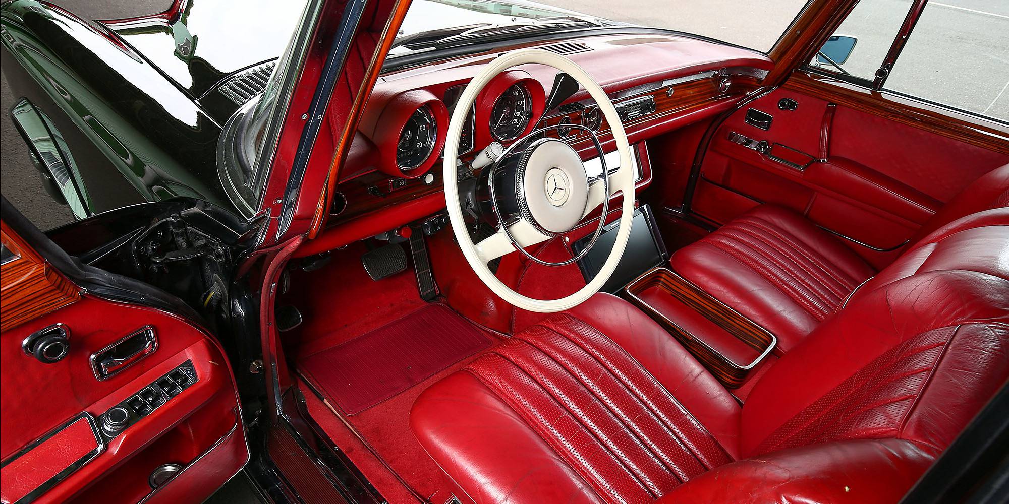 1969年式 メルセデス・ベンツ W100 600プルマン|ビンゴスポーツ/希少車