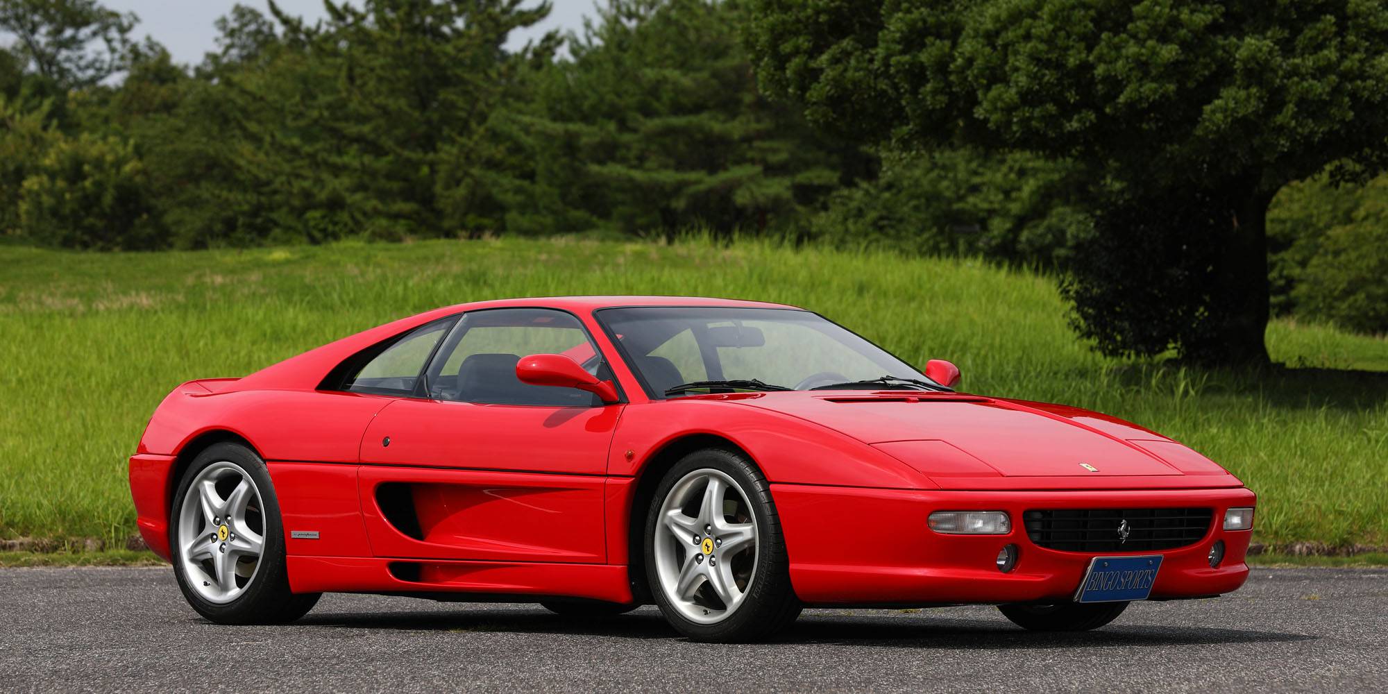フェラーリ　F355ベルリネッタ F355（フェラーリ）ベルリネッタ（1994年9月）｜カタログ