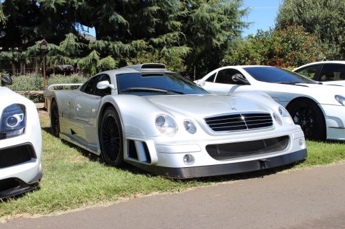 街中や駐車場もモーターショー その1 - メルセデス・ベンツ CLK