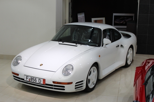 ヨーロッパ 人気盤 まとめ売り 旅立つ、誉れ高きポルシェ959・レーシング|ビンゴスポーツ/希少車